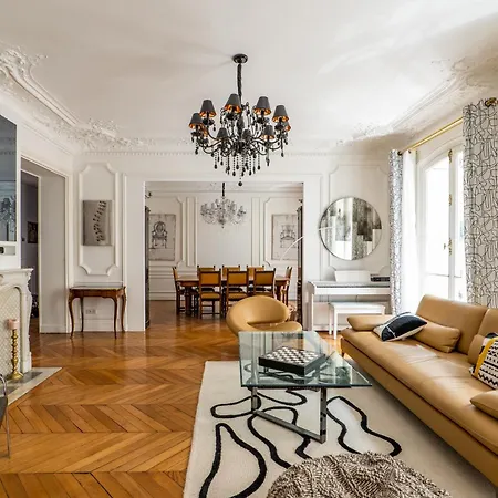 Veeve - Timeless Majesty Parigi